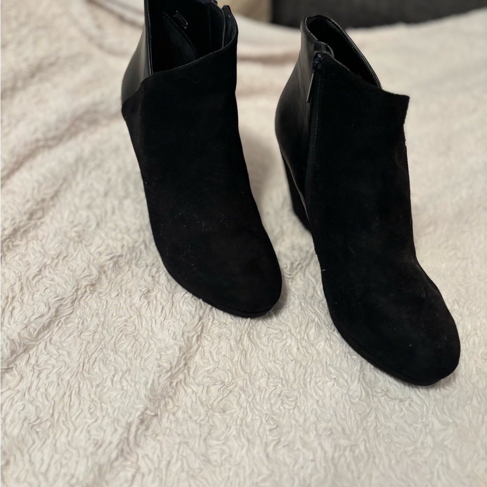 Elegant Black Ankle Booties